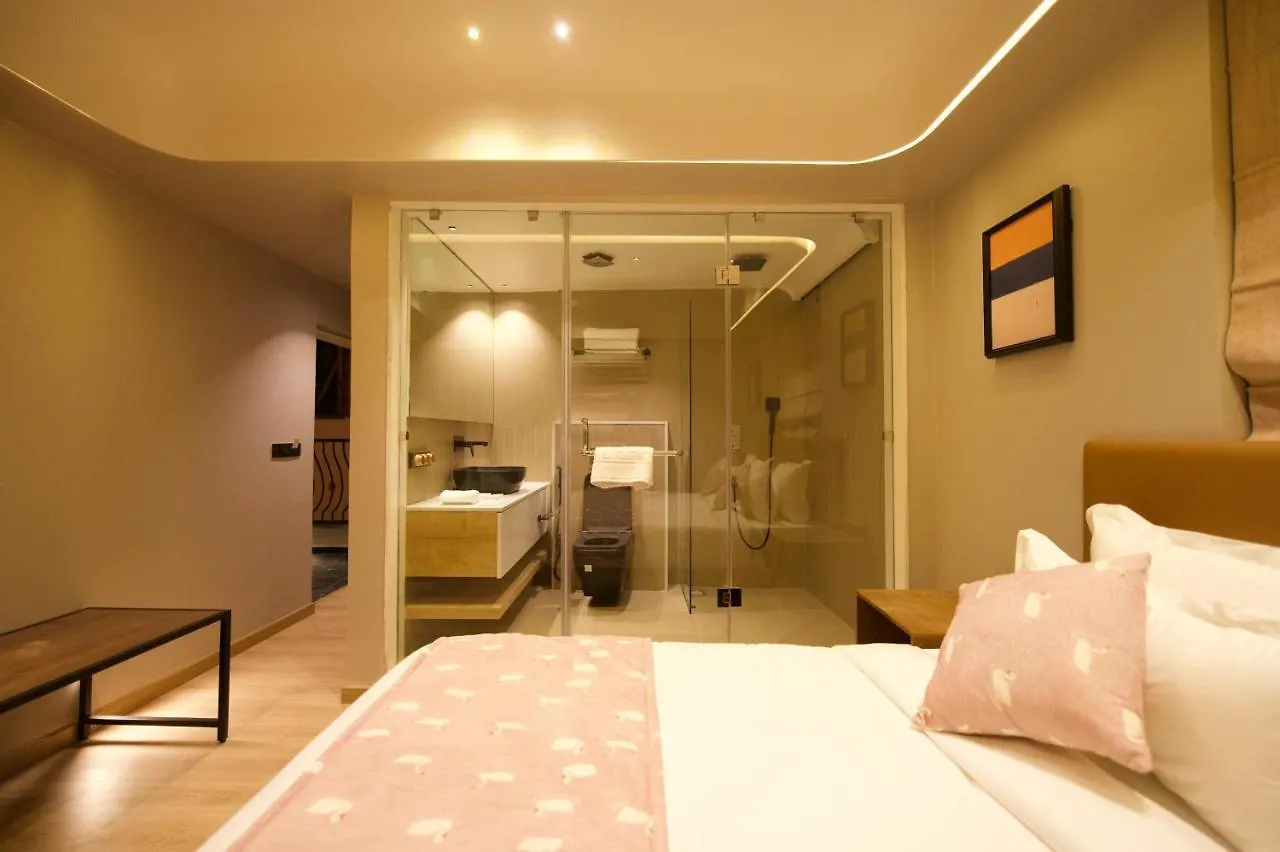 Hotel The Red Pier By Downtown Udajpur