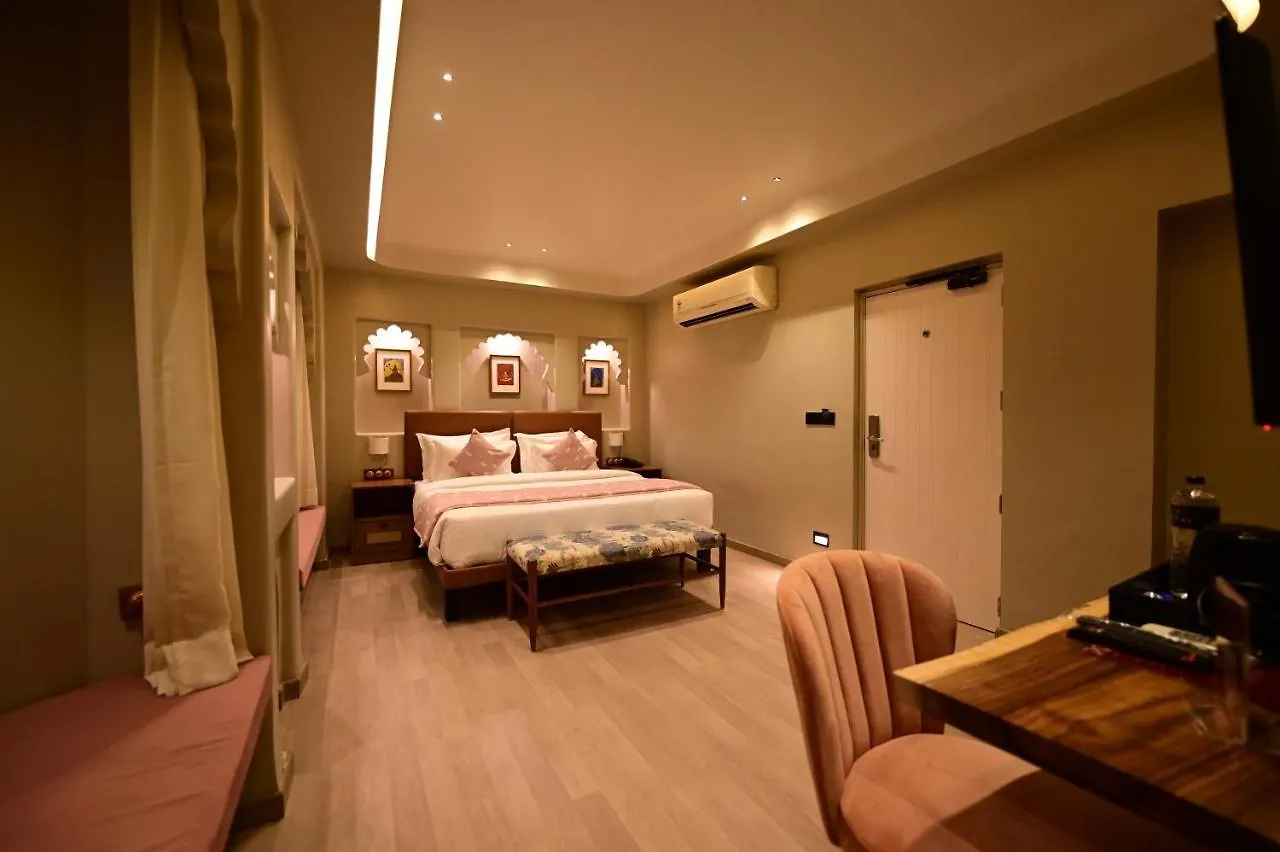 Hotel The Red Pier By Downtown Udajpur