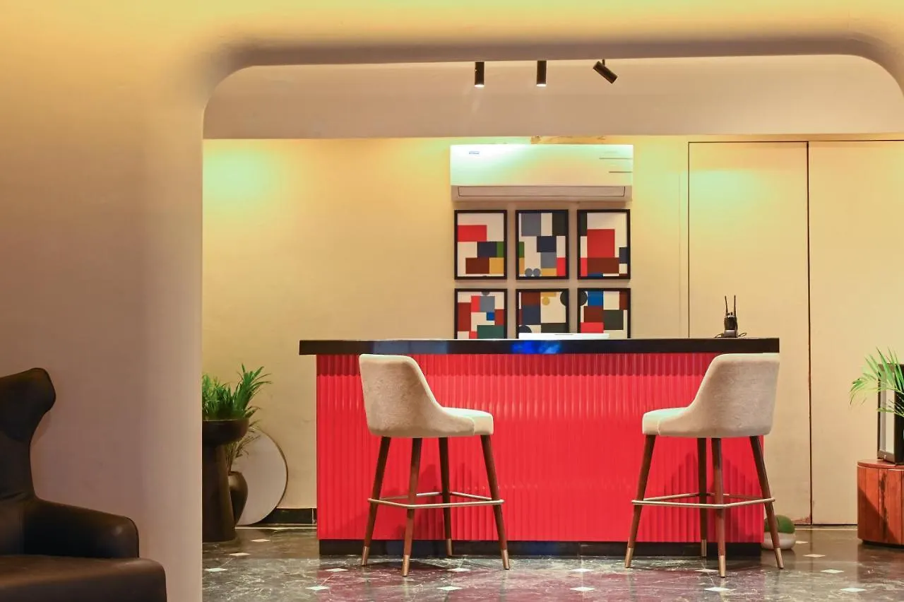 ***  Hotel The Red Pier By Downtown Udajpur Indie